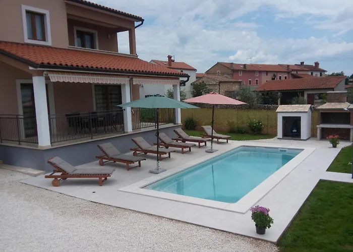 Ferienhaus Danica Smoljanci